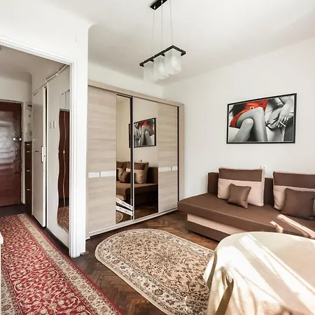Apartment Okecie Standard *